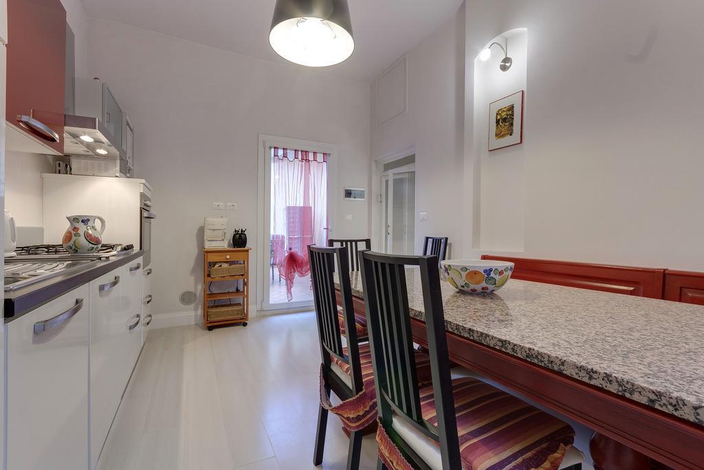 Florence Apartments Home Feeling Екстер'єр фото