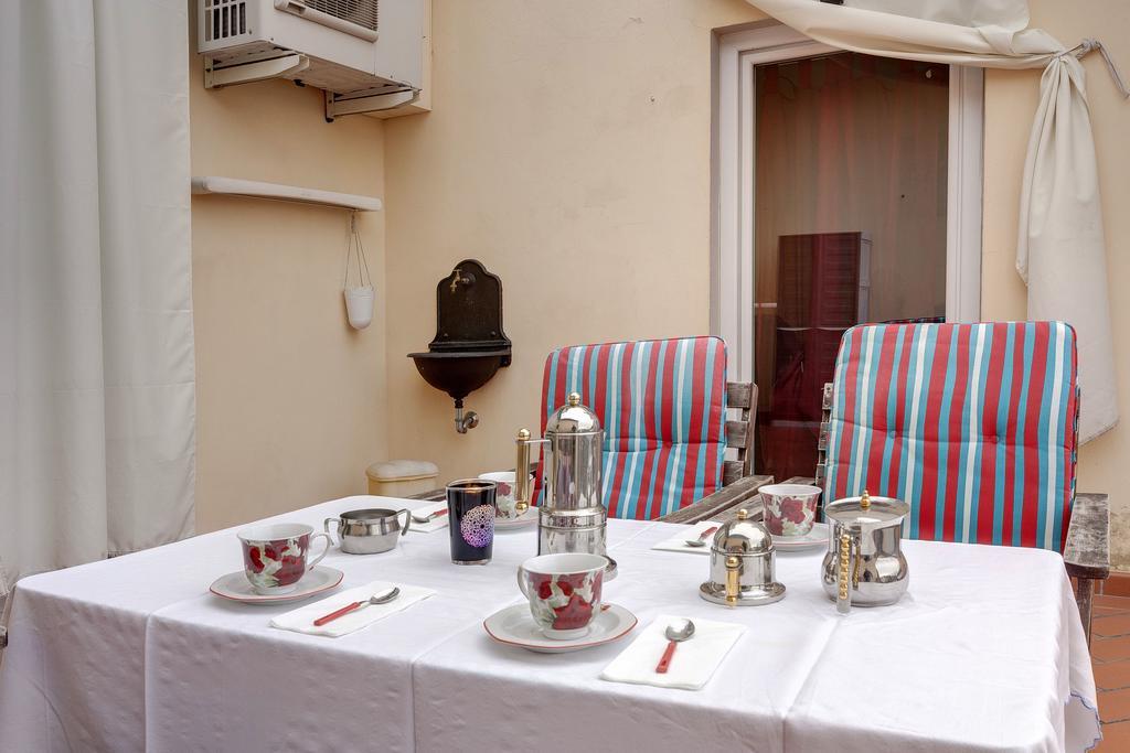 Florence Apartments Home Feeling Екстер'єр фото